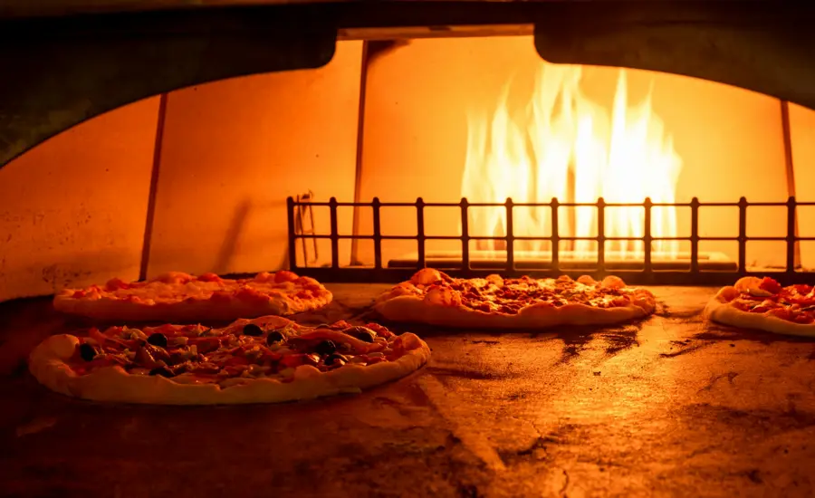 Rustic Pizza (stock photo)