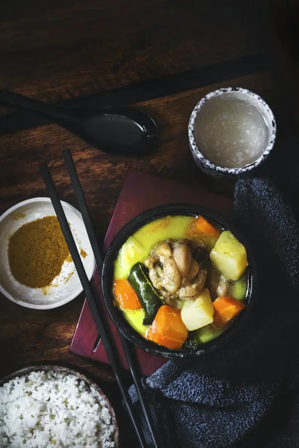 Chicken Curry (stock photo)