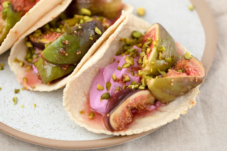 Mexican Plates (stock photo)